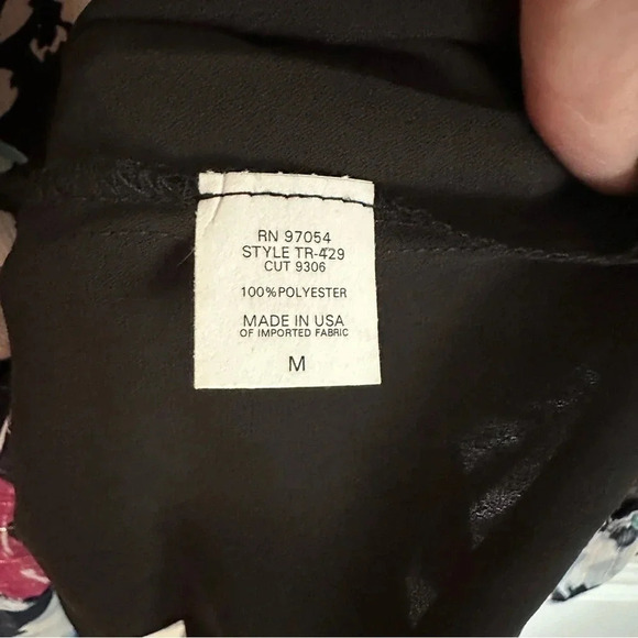 Three Eighty Two Women’s Ruffle Sleeve V-Neck Mini Dress in Como Size M NWT - Picture 8 of 10